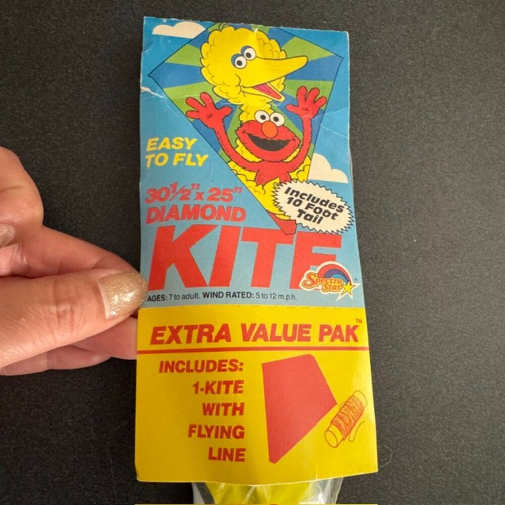 Spectra Star 1992 Vintage Sesame Street Elmo Big Bird Diamond Kite
